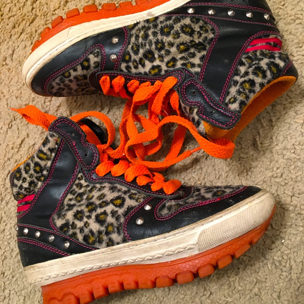Unusual foreign special club kid platform sneakers